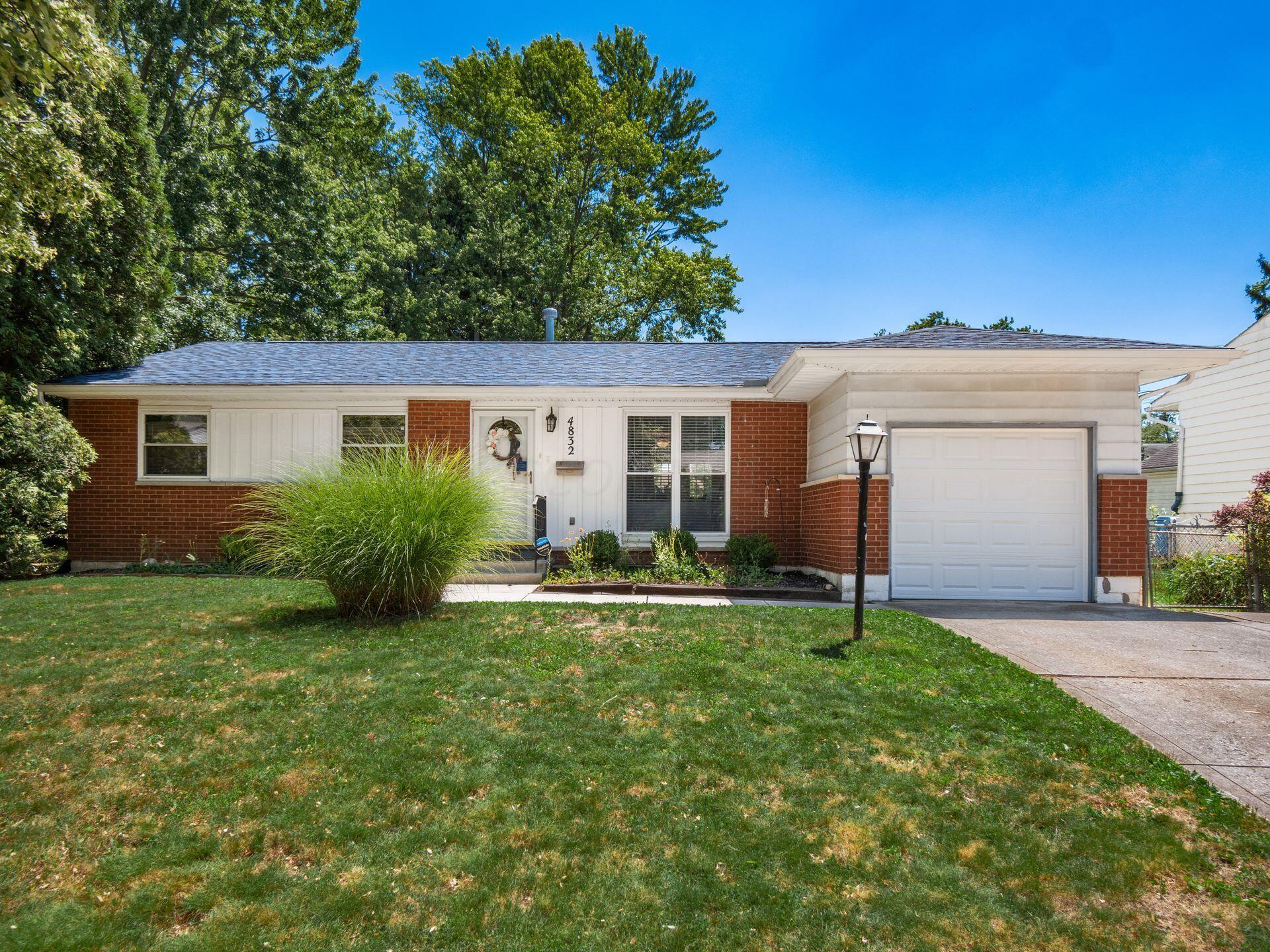 4832 Bourke Road Columbus, OH 43229 - Photo 2 of 26 002_ Rd Columbus OH 43229 USA