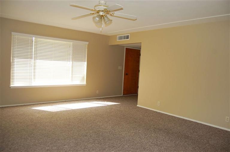 10662 Morro Avenue Del Rey, CA 93616 - Photo 8 of 10 Gallery Image 8