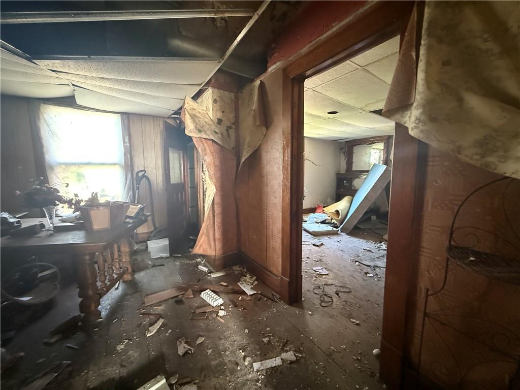 189 Beaver Street Leetsdale, PA 15056 - Photo 11 of 14 a view of a hallway