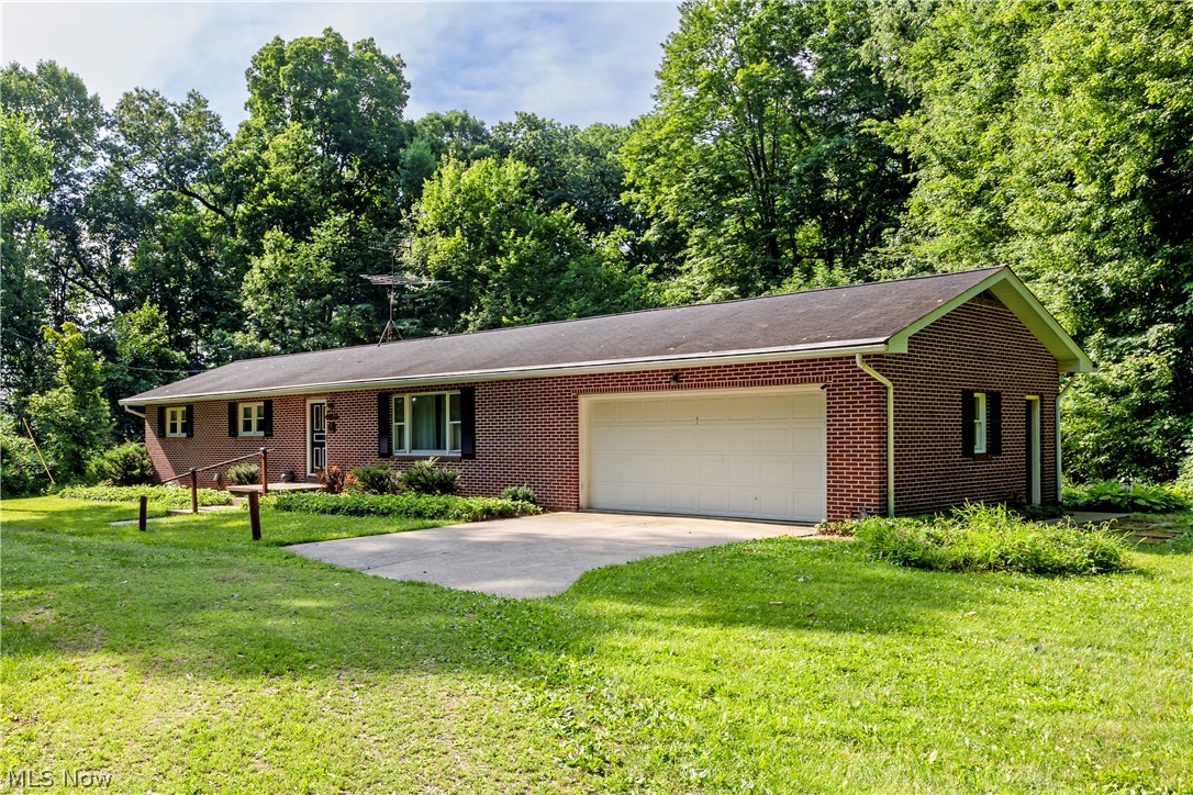 9679 Easton Road Rittman, OH 44270 - Photo 2 of 33