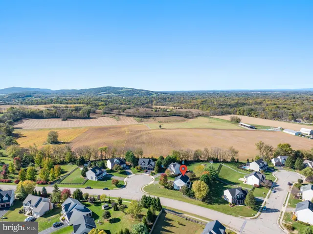 $575,000 | 1 Cavalry Court, Boonsboro, MD 21713