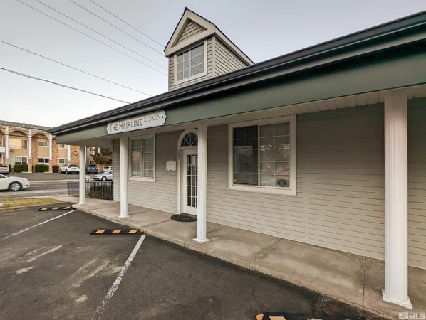 a view of an empty room with a area