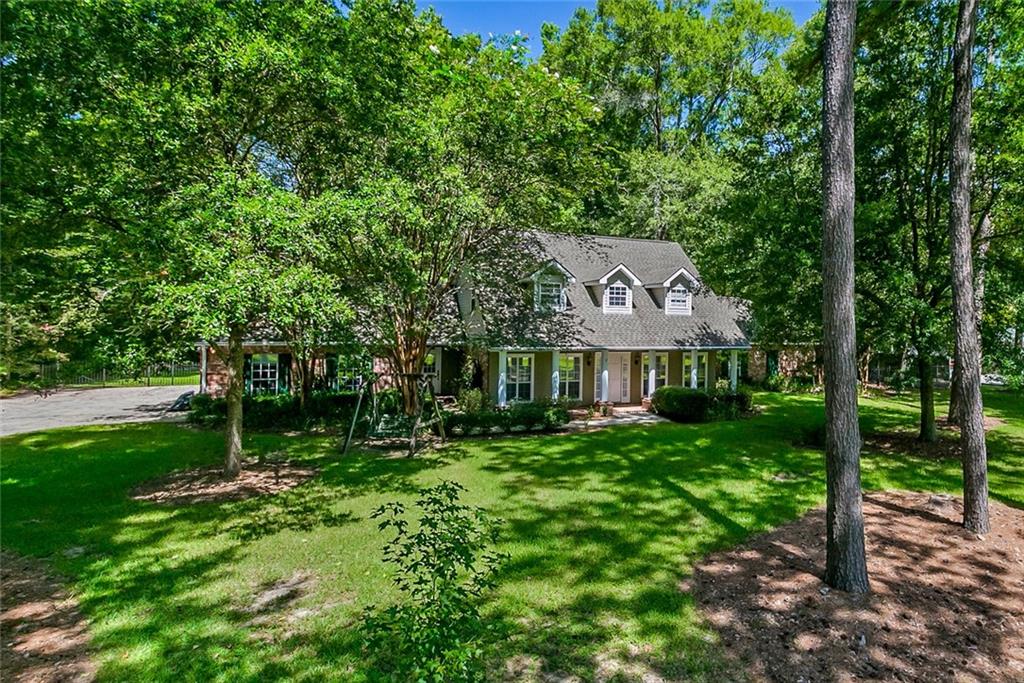 102 Rosedown Way Mandeville, LA 70471 - Photo 1 of 23 Gallery Image 1