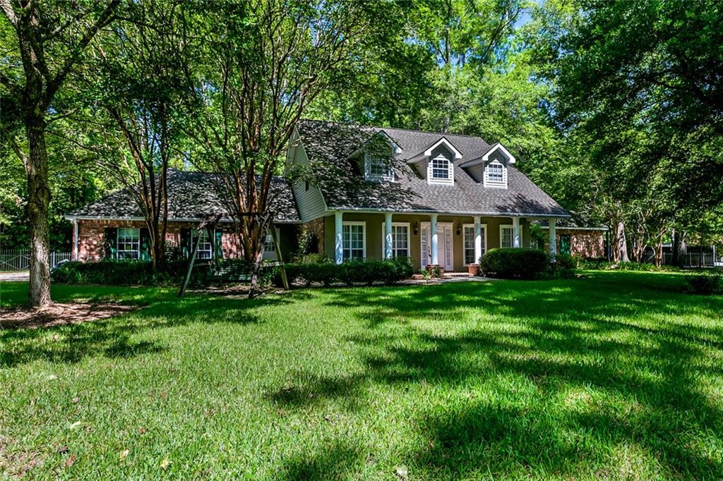 102 Rosedown Way Mandeville, LA 70471 - Photo 2 of 23 Gallery Image 2
