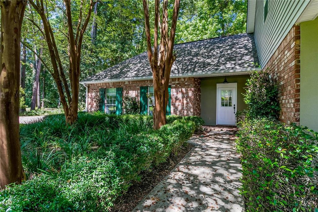 102 Rosedown Way Mandeville, LA 70471 - Photo 4 of 23 Gallery Image 4