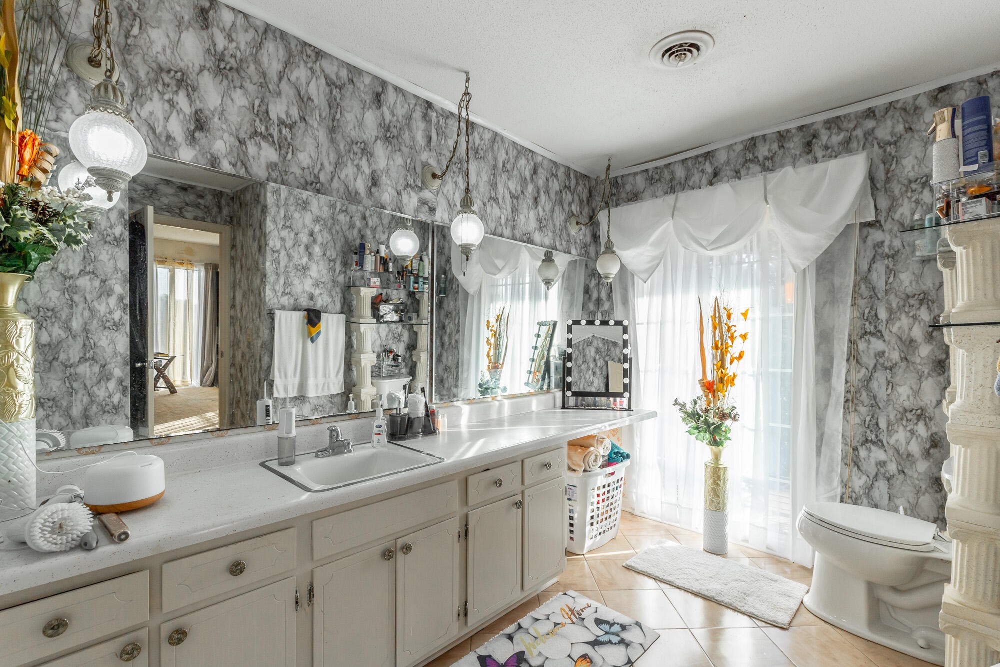 8417 Iris Drive Chattanooga, TN 37421 - Photo 55 of 90 a spacious bathroom with double vanity and a mirror