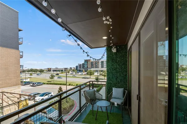 $2,250 | 3517 Windhaven Parkway, Unit 2305, Lewisville, TX 75056