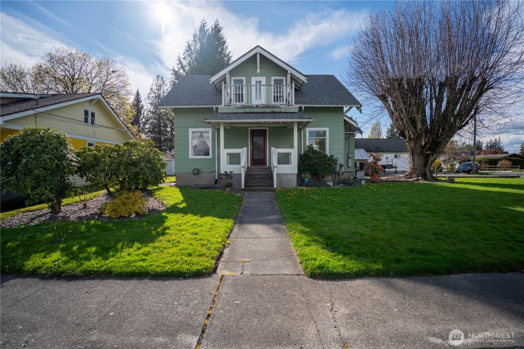517 Lawson Street Sumas, WA 98295 - Photo 2 of 40