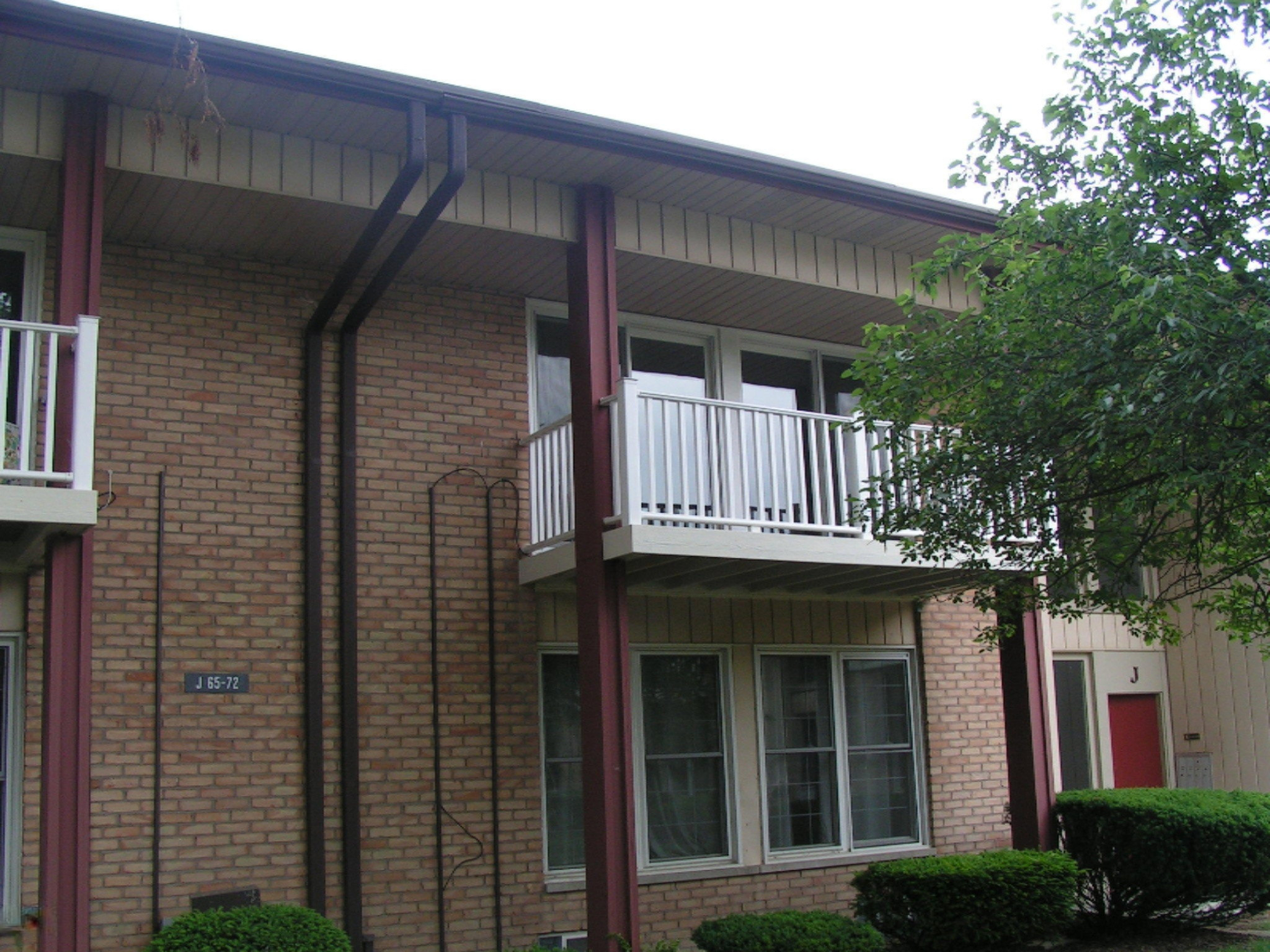 1199 Sheldon Road, Unit J69 Plymouth, MI 48170 - Photo 1 of 8 PICT0007