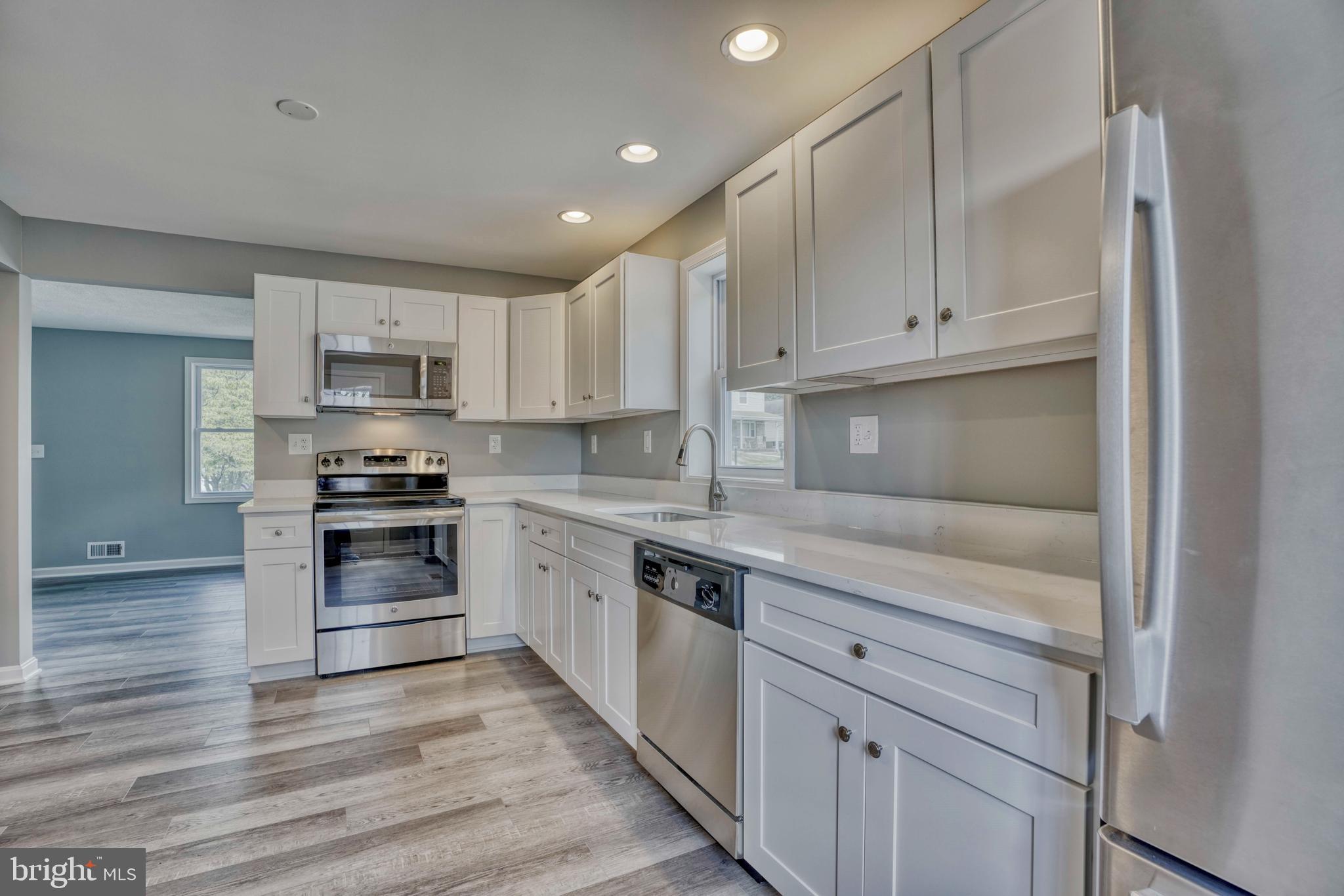 343 Upperlanding Road Baltimore, MD 21221 - Photo 13 of 55