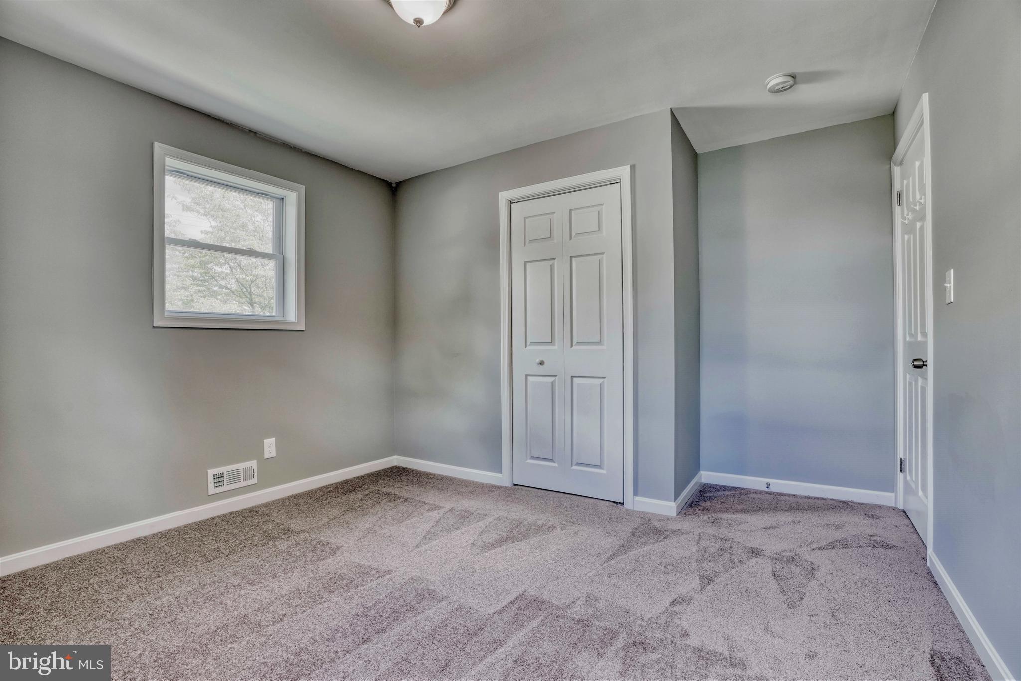 343 Upperlanding Road Baltimore, MD 21221 - Photo 21 of 55