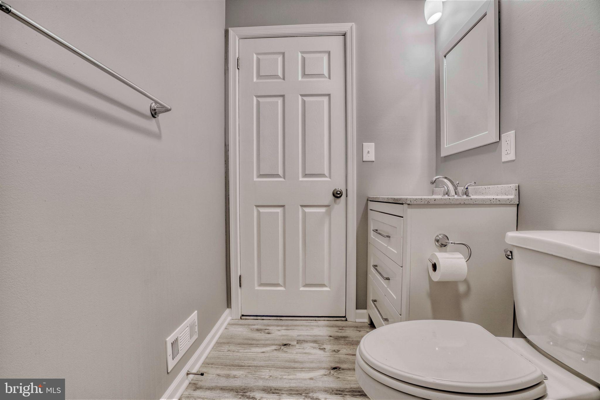 343 Upperlanding Road Baltimore, MD 21221 - Photo 26 of 55