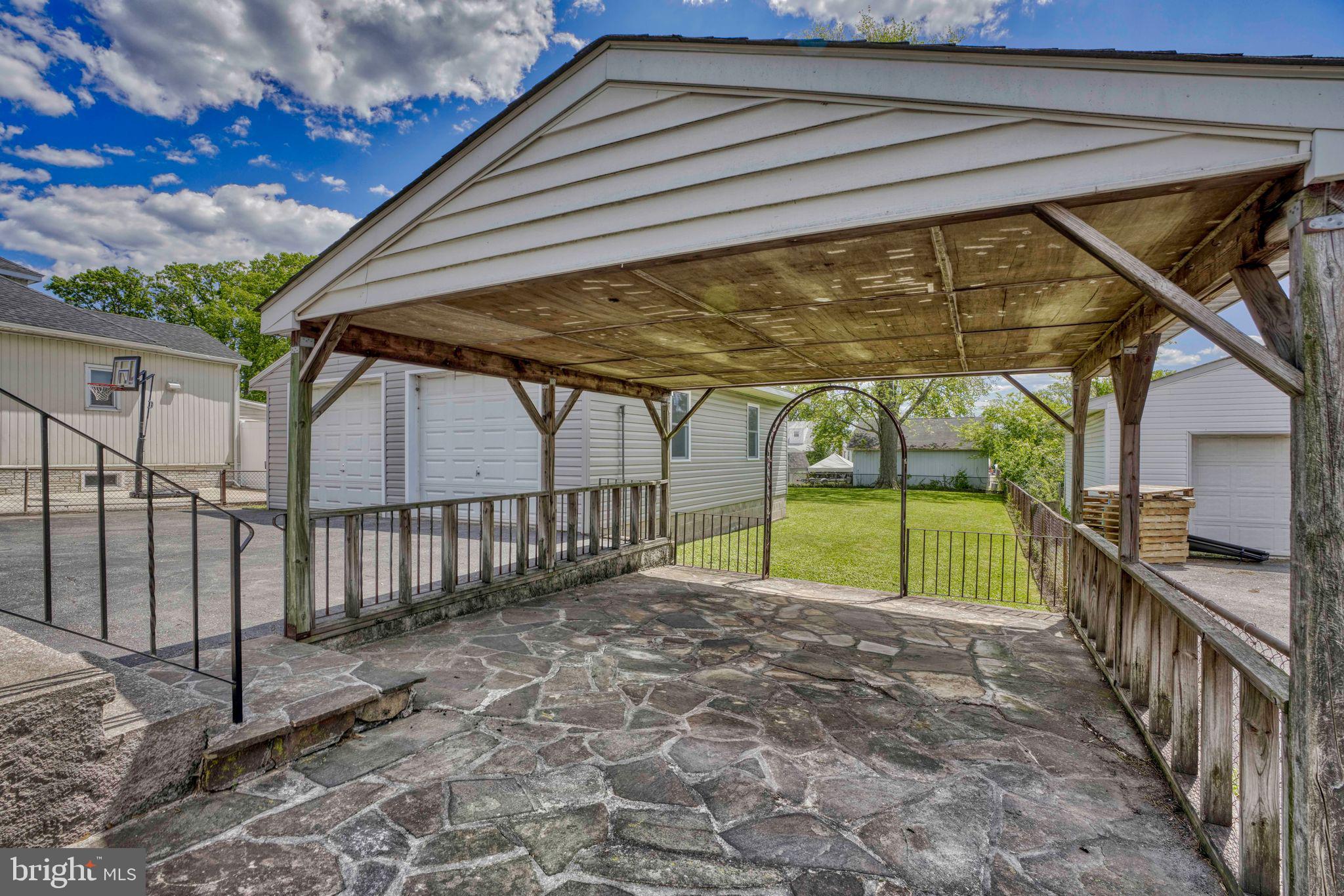 343 Upperlanding Road Baltimore, MD 21221 - Photo 49 of 55