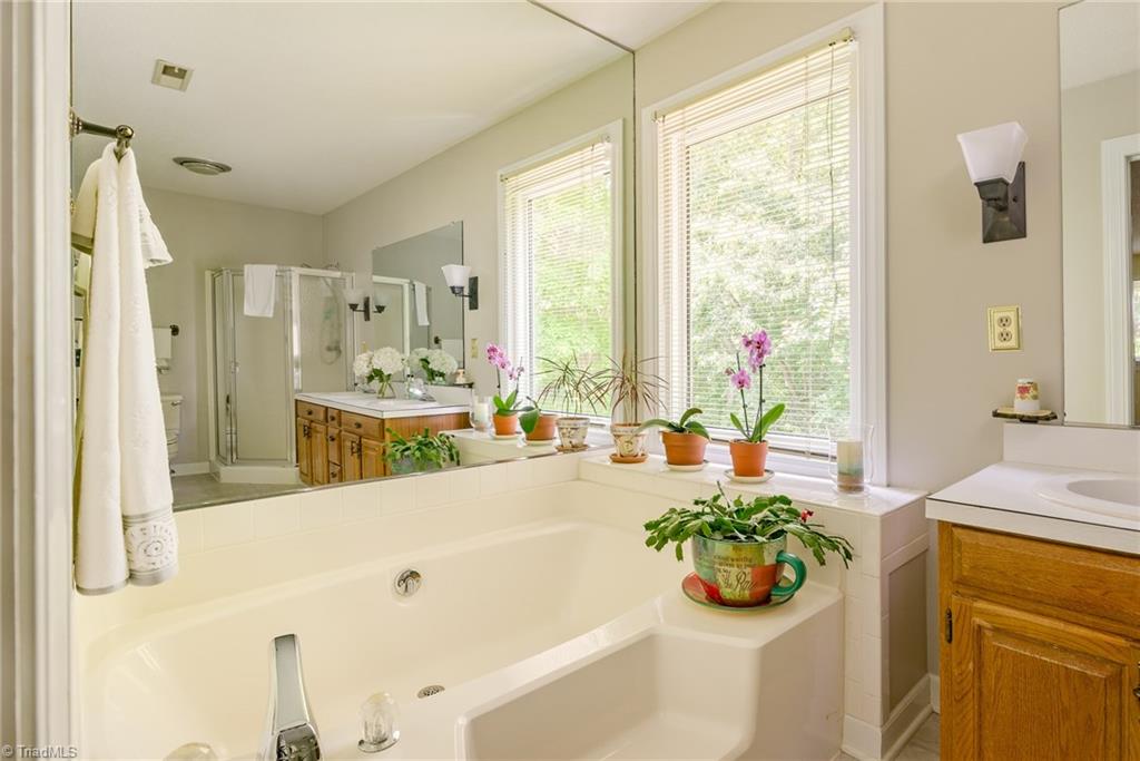 1032 Beecher Road Winston-Salem, NC 27104 - Photo 17 of 25 Gallery Image 17