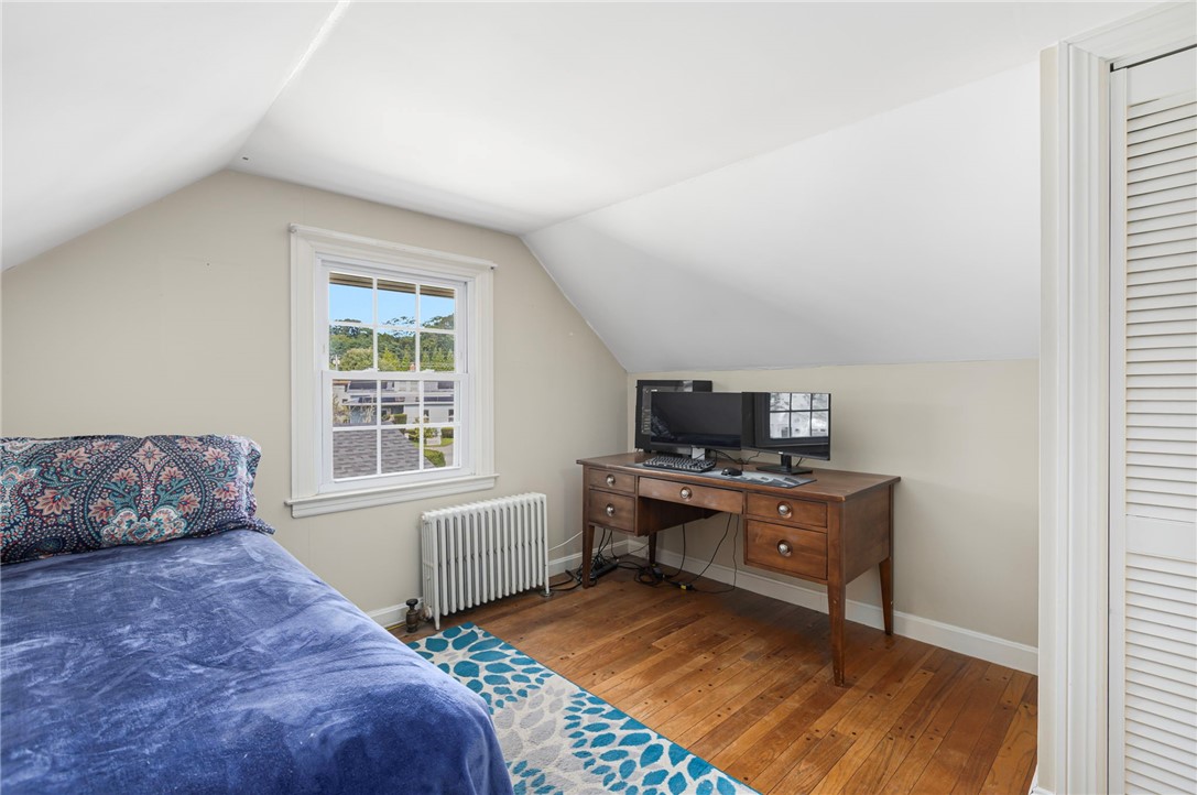 15 Saxonia Road Cranston, RI 02920 - Photo 14 of 20 Gallery Image 14