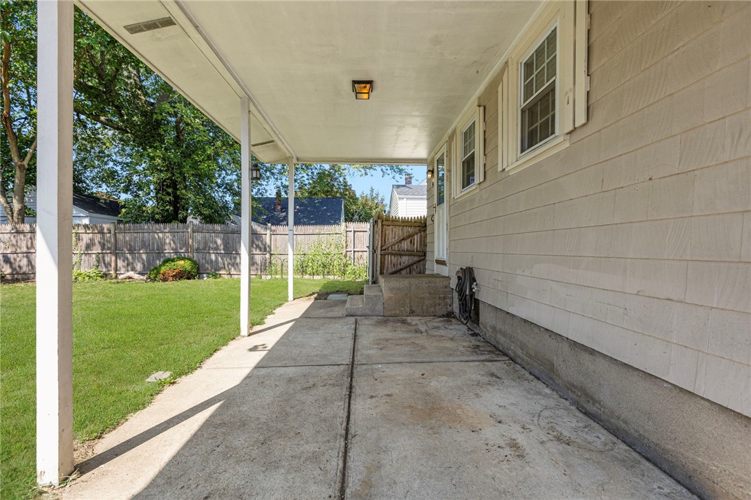 15 Saxonia Road Cranston, RI 02920 - Photo 20 of 20 Gallery Image 20