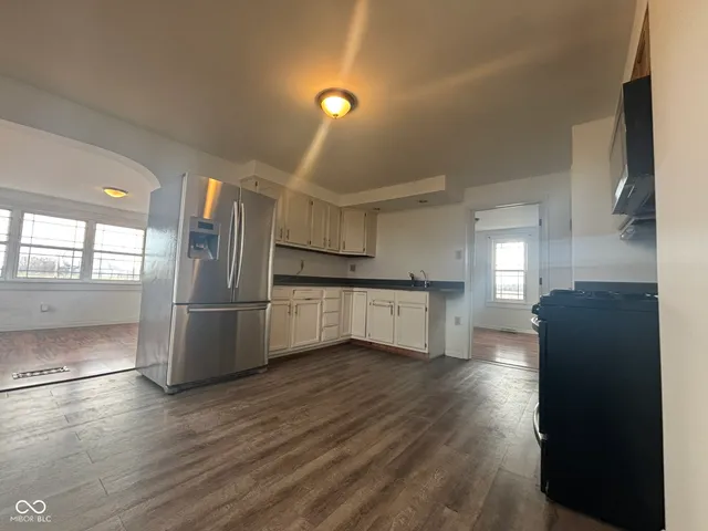 $215,000 | 1915 South County Road 100 East, Center Point, IN 47840