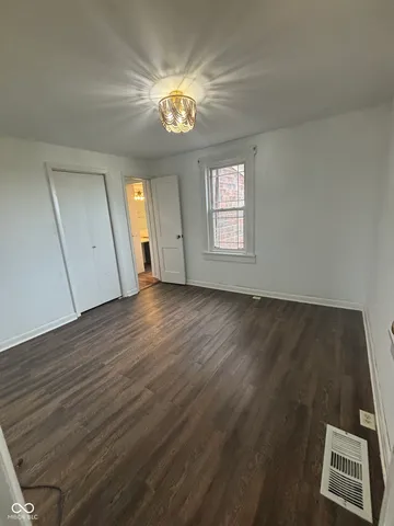 $215,000 | 1915 South County Road 100 East, Center Point, IN 47840