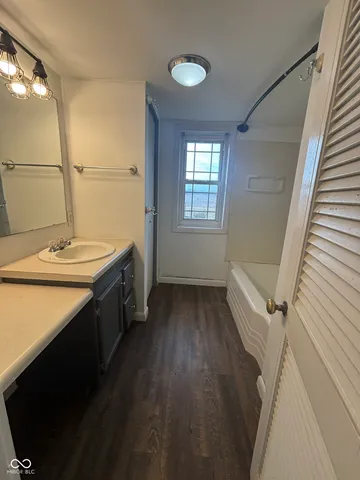 $215,000 | 1915 South County Road 100 East, Center Point, IN 47840