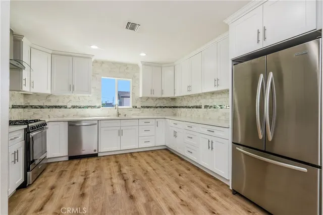 $1,100,000 | 6714 Amigo Avenue, Reseda, CA 91335