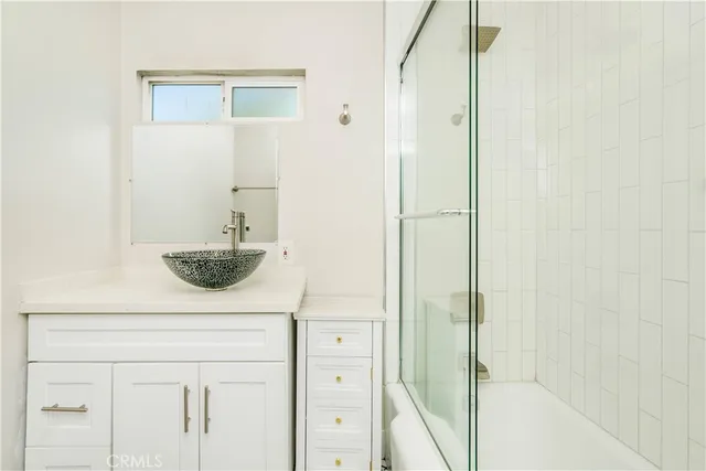 $1,100,000 | 6714 Amigo Avenue, Reseda, CA 91335