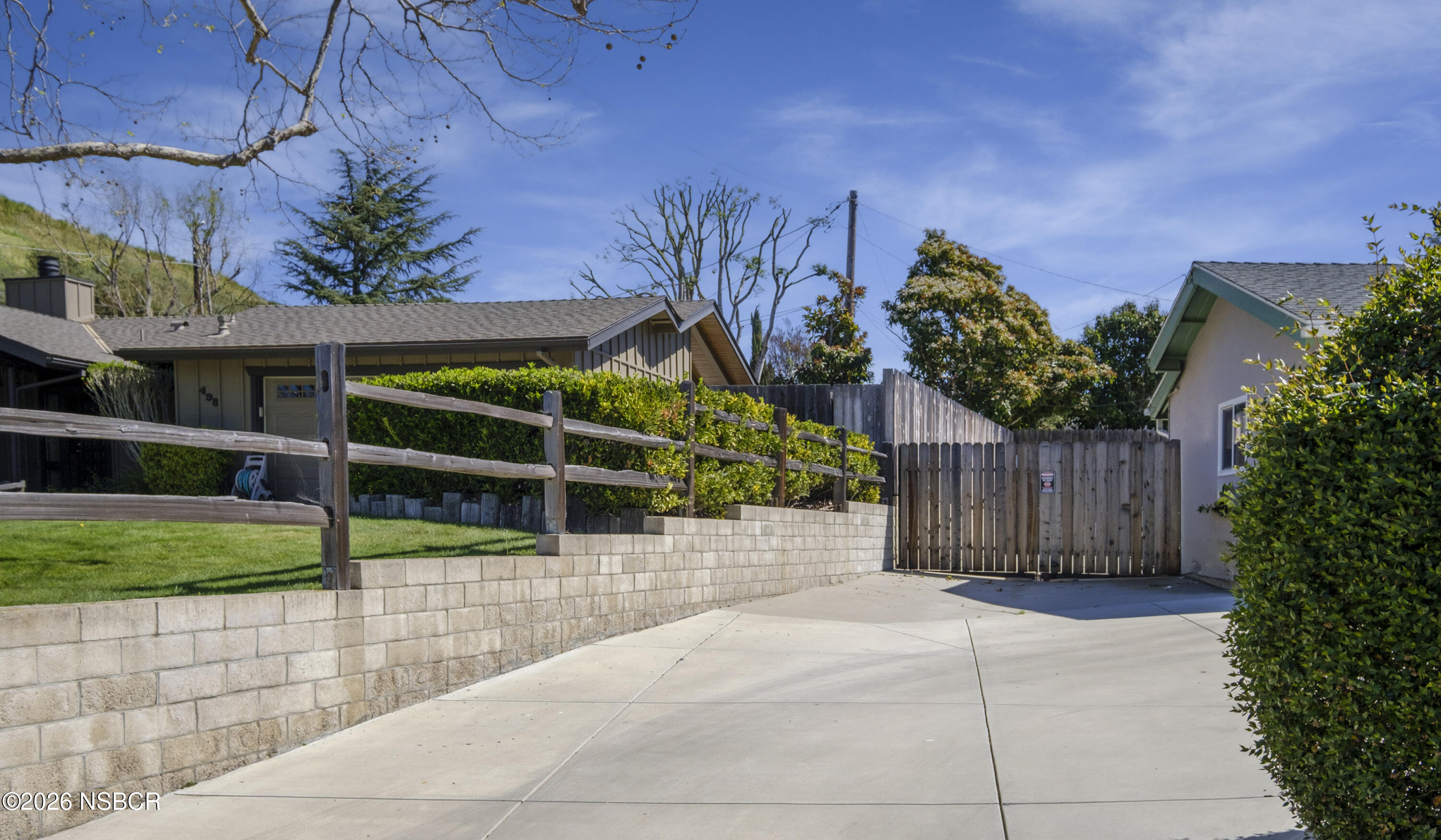 484 Kendale Road Buellton, CA 93427 - Photo 26 of 27 SIDE OF DRIVEWAY- EXTRA PARKING