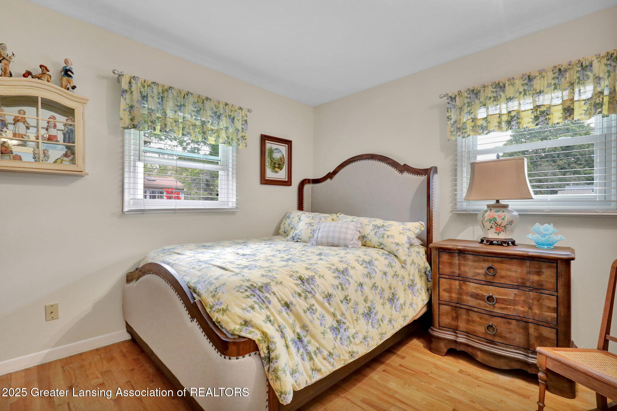 1621 East Stoll Road Lansing, MI 48906 - Photo 19 of 40 19-web-or-mls-Open Ended Media-19