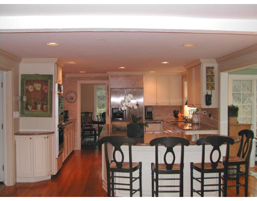 18 Juniper Road Weston, MA 02493 - Photo 5 of 13