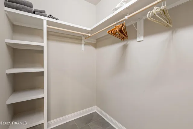 $795,000 | 117 Firethorn Drive, Youngsville, LA 70592