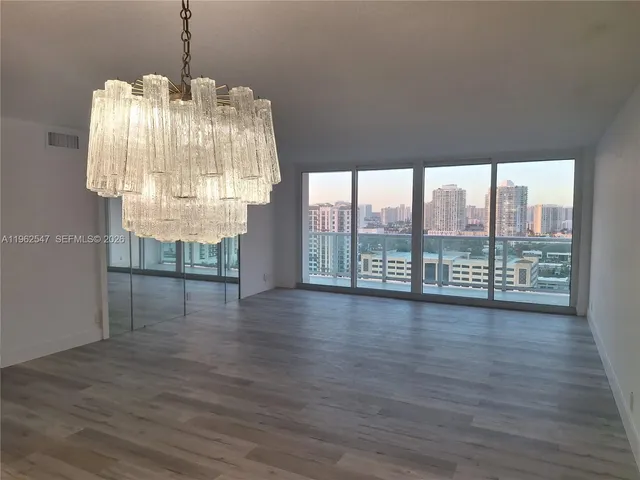 $3,200 | 100 Bayview Drive, Unit 2028, Sunny Isles Beach, FL 33160