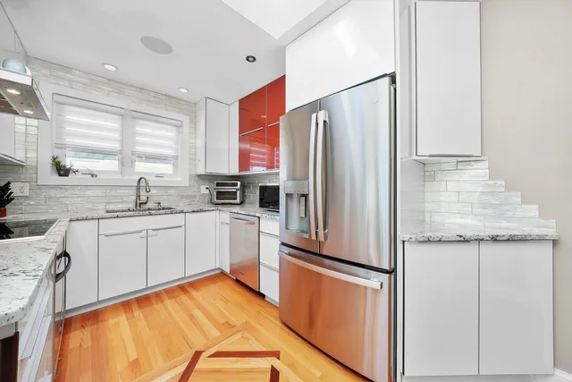 $503,500 | 9016 Marmora Avenue, Morton Grove, IL 60053