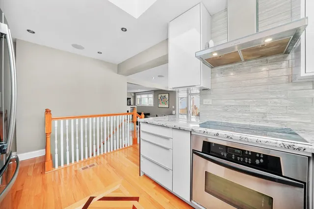 $503,500 | 9016 Marmora Avenue, Morton Grove, IL 60053