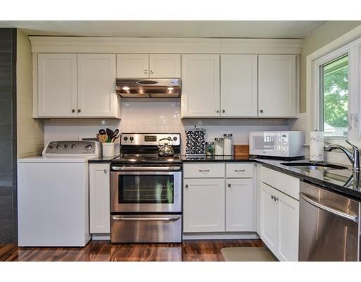 22 Mayflower Road Framingham, MA 01701 - Photo 11 of 25 Gallery Image 11