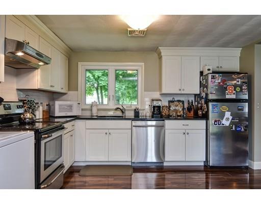 22 Mayflower Road Framingham, MA 01701 - Photo 10 of 25 Gallery Image 10