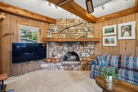 $700,000 | 9461 River Road, Pleasant Prairie, WI 53158