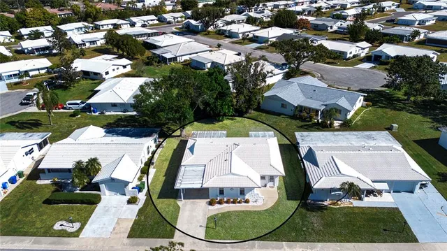 $1,990 | 3807 Joyce Drive, Bradenton, FL 34208