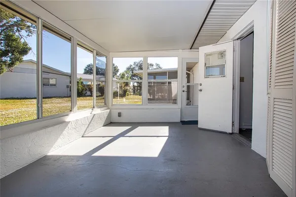 $1,990 | 3807 Joyce Drive, Bradenton, FL 34208