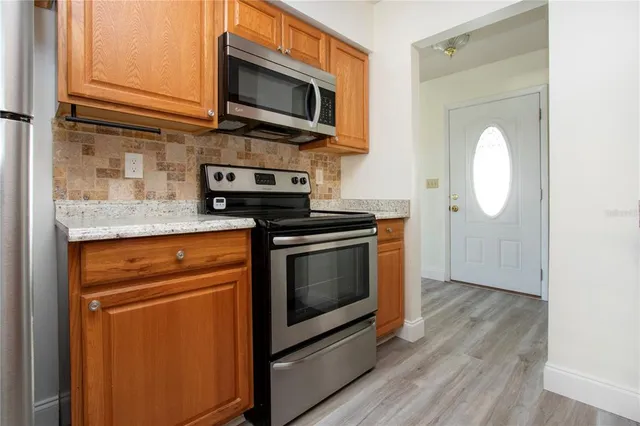 $1,990 | 3807 Joyce Drive, Bradenton, FL 34208