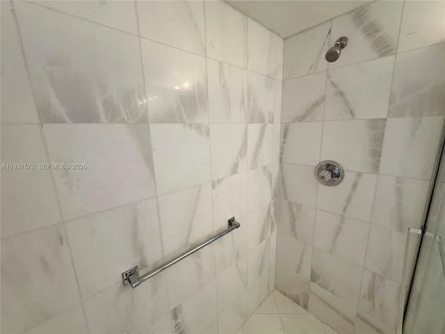 $3,200 | 3530 Mystic Pointe Drive, Unit 1213, Aventura, FL 33180