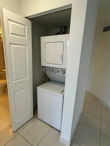 $3,200 | 3530 Mystic Pointe Drive, Unit 1213, Aventura, FL 33180