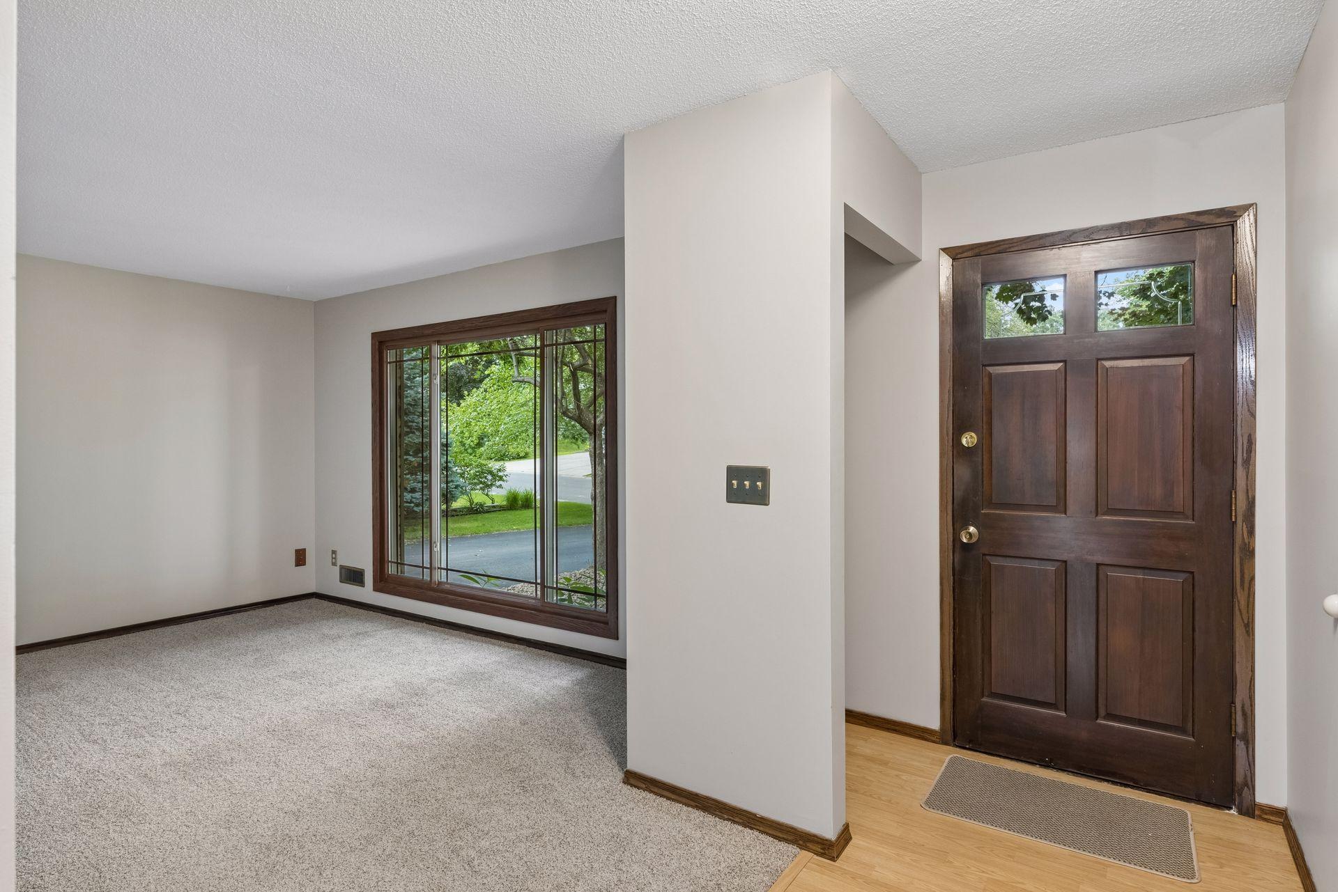 6966 Inskip Avenue South Cottage Grove, MN 55016 - Photo 5 of 56