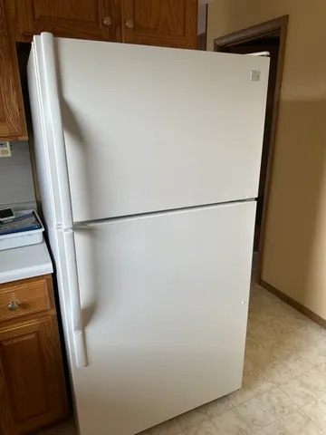 $185,000 | 803 East Washington Street, Le Roy, IL 61752