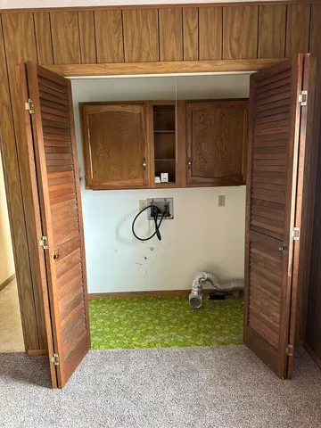 $185,000 | 803 East Washington Street, Le Roy, IL 61752