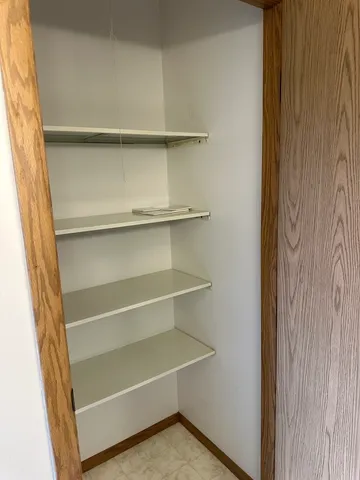 $185,000 | 803 East Washington Street, Le Roy, IL 61752