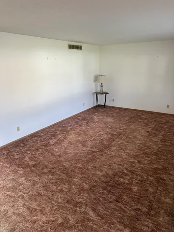 $185,000 | 803 East Washington Street, Le Roy, IL 61752