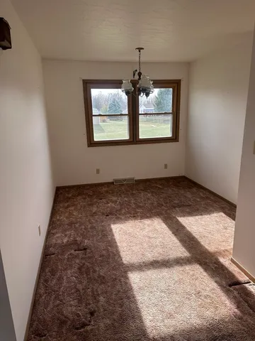 $185,000 | 803 East Washington Street, Le Roy, IL 61752