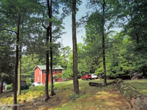 $1,699,000 | 182 Lennon Road, Greentown, PA 18426