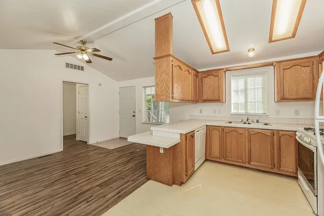 $62,500 | 17604 East Kings Canyon Road, Unit 2, Sanger, CA 93657