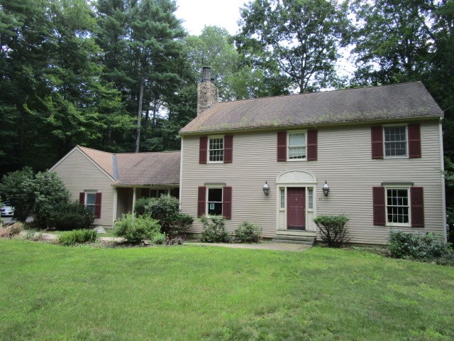 11 Parkhurst Road Merrimack, NH 03054 - Photo 2 of 40