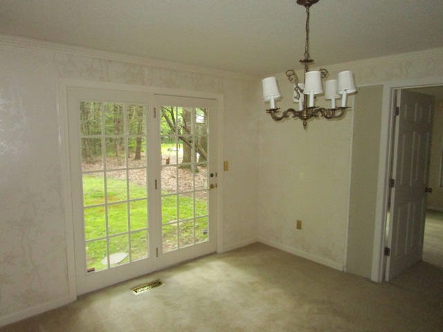 11 Parkhurst Road Merrimack, NH 03054 - Photo 13 of 40